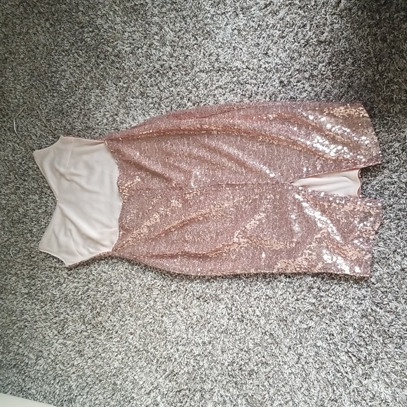 Sequined Super Cute Copper Peach Color Open Back BooHoo dress. - Picture 3 of 6